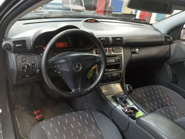 Mercedes-Benz C-Класс II (W203) с пробегом 2003 года, цена 500 000 рублей, 250000 км, хэтчбек, Автокод Объявления