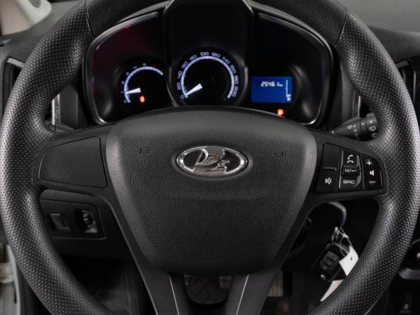 Lada (ВАЗ) XRAY I с пробегом 2018 года, цена 949 000 рублей, 25461 км, хэтчбек, Автокод Объявления