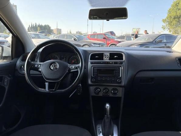 Volkswagen Polo V Рестайлинг с пробегом 2020 года, цена 1 295 000 рублей, 138400 км, седан, Автокод Объявления