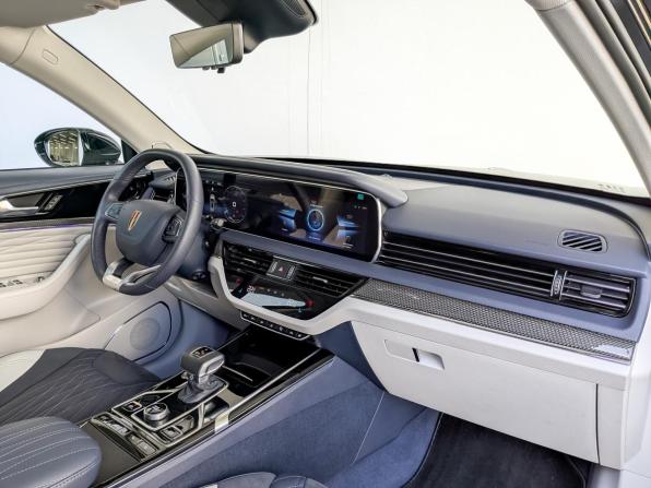 Hongqi HS5 I с пробегом 2023 года, цена 2 850 000 рублей, 14899 км, внедорожник, Автокод Объявления