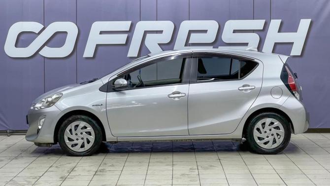 Toyota Aqua I Рестайлинг с пробегом 2016 года, цена 829 000 рублей, 196147 км, хэтчбек, Автокод Объявления