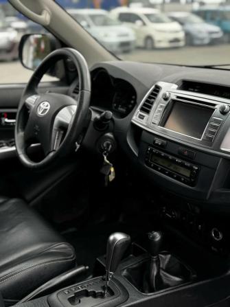 Toyota Hilux VII Рестайлинг с пробегом 2014 года, цена 2 999 000 рублей, 235188 км, пикап, Автокод Объявления