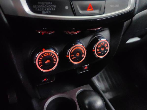 Mitsubishi ASX I Рестайлинг с пробегом 2014 года, цена 885 000 рублей, 212825 км, внедорожник, Автокод Объявления