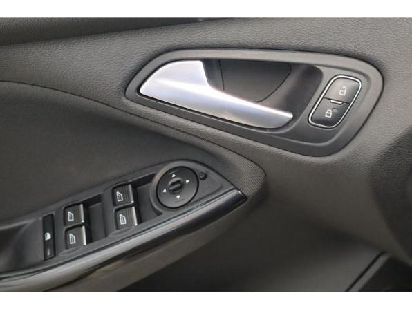 Ford Focus III Рестайлинг с пробегом 2018 года, цена 1 202 500 рублей, 114000 км, универсал, Автокод Объявления