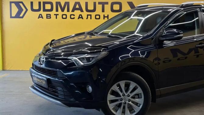 Toyota RAV4 IV (XA40) Рестайлинг с пробегом 2019 года, цена 2 549 000 рублей, 142000 км, внедорожник, Автокод Объявления