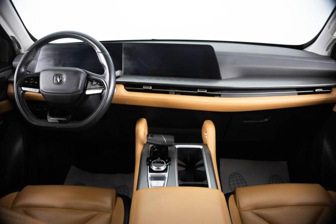 Changan Hunter Plus с пробегом 2023 года, цена 2 899 000 рублей, 63000 км, offers.body_type.unknown, Автокод Объявления