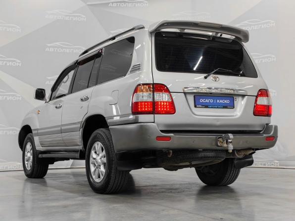 Toyota Land Cruiser 100 Series Рестайлинг 1 с пробегом 2004 года, цена 1 990 000 рублей, 323188 км, внедорожник, Автокод Объявления