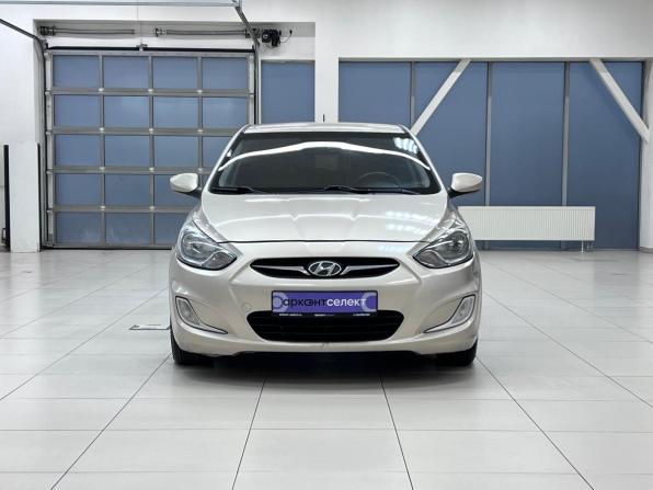 Hyundai Solaris I с пробегом 2011 года, цена 625 000 рублей, 163320 км, хэтчбек, Автокод Объявления