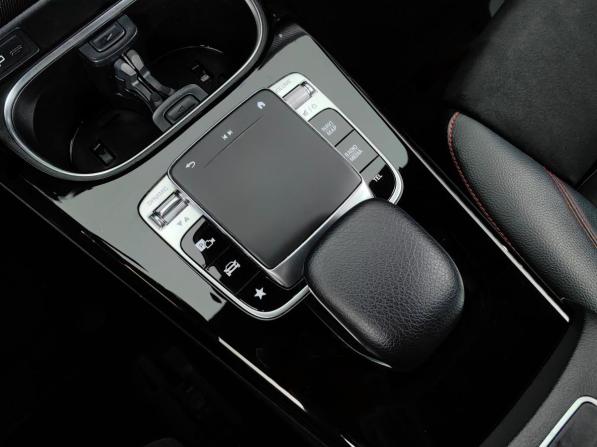 Mercedes-Benz A-Класс IV (W177) с пробегом 2019 года, цена 2 170 000 рублей, 102633 км, хэтчбек, Автокод Объявления
