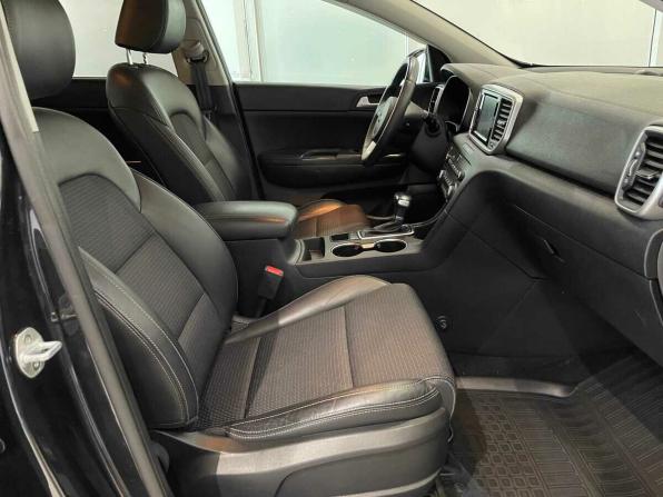 Kia Sportage IV Рестайлинг с пробегом 2019 года, цена 2 435 000 рублей, 69844 км, внедорожник, Автокод Объявления
