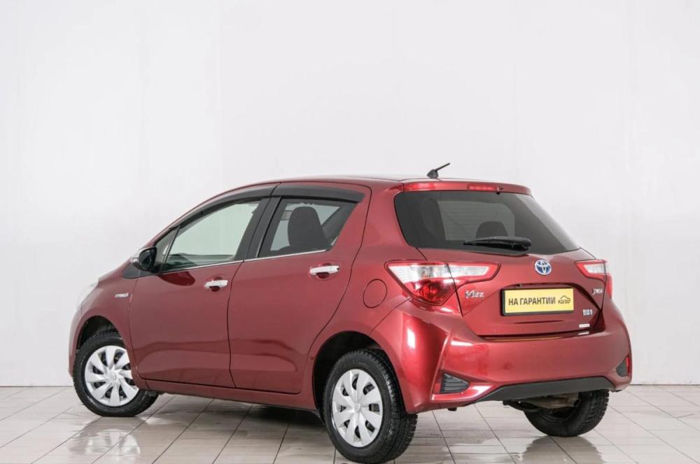 Toyota Vitz III (XP130) Рестайлинг 2 Красноярск  - изображение 5