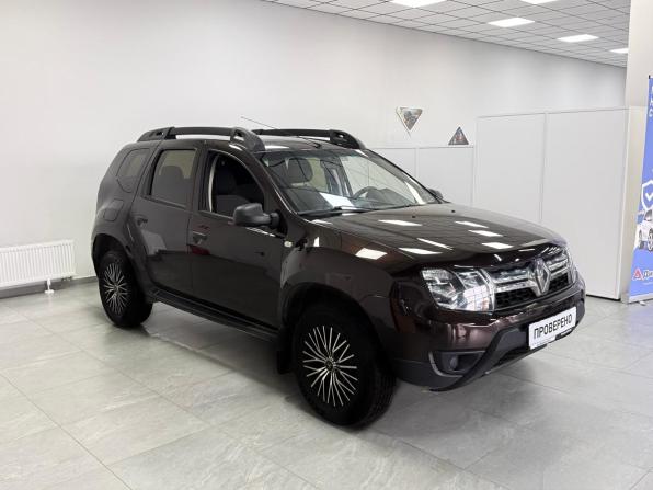 Renault Duster I Рестайлинг с пробегом 2015 года, цена 850 000 рублей, 229000 км, внедорожник, Автокод Объявления