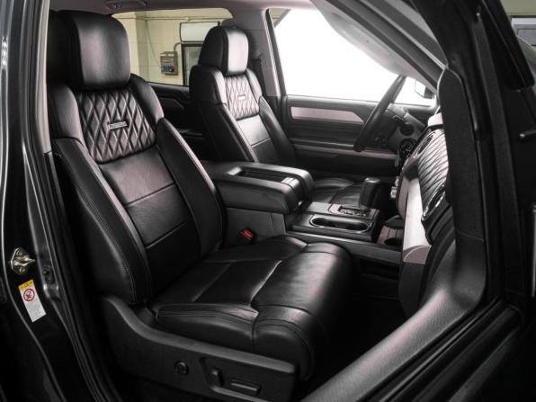 Toyota Tundra II Рестайлинг с пробегом 2018 года, цена 7 099 000 рублей, 123449 км, offers.body_type.unknown, Автокод Объявления