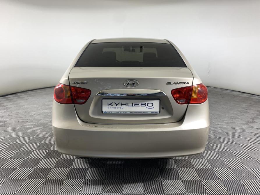 Hyundai Elantra IV (HD) Москва  - изображение 6