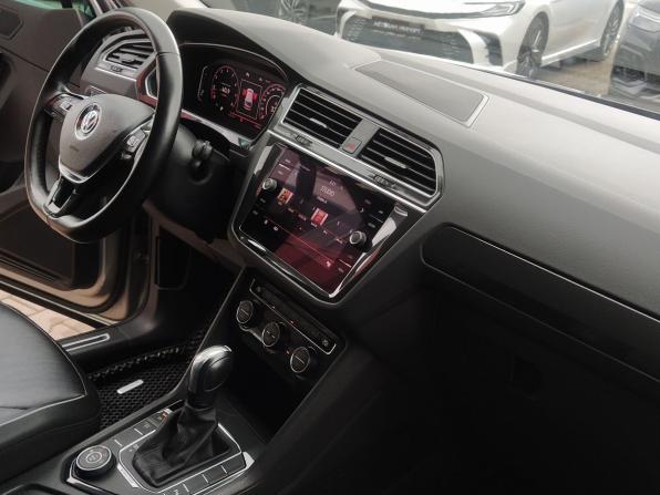Volkswagen Tiguan II с пробегом 2020 года, цена 3 600 000 рублей, 78900 км, внедорожник, Автокод Объявления