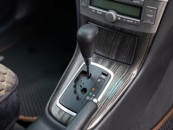 Toyota Avensis II Рестайлинг с пробегом 2007 года, цена 750 000 рублей, 251066 км, универсал, Автокод Объявления