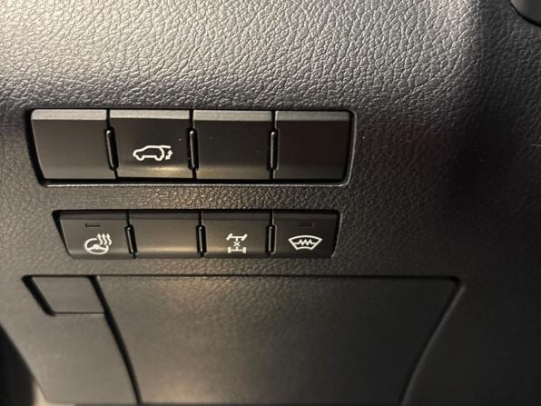 Lexus RX IV с пробегом 2016 года, цена 4 265 000 рублей, 170000 км, внедорожник, Автокод Объявления