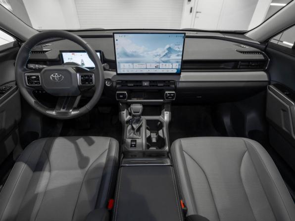 Toyota RAV4 VI (XA60) с пробегом 2026 года, цена 4 360 000 рублей, 30 км, внедорожник, Автокод Объявления