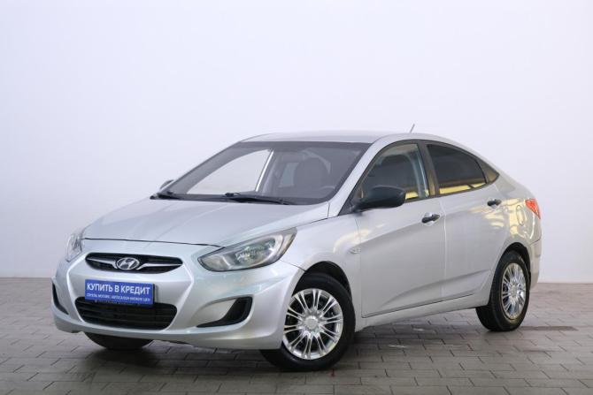 Hyundai Solaris I с пробегом 2014 года, цена 899 000 рублей, 182000 км, седан, Автокод Объявления