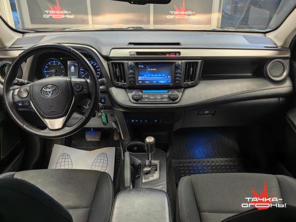 Toyota RAV4 IV (XA40) Рестайлинг с пробегом 2017 года, цена 2 378 000 рублей, 136000 км, внедорожник, Автокод Объявления