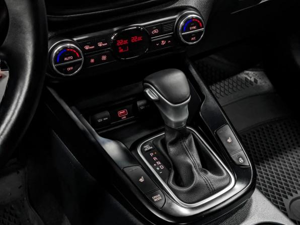 Kia Soul III с пробегом 2022 года, цена 2 450 000 рублей, 24901 км, хэтчбек, Автокод Объявления