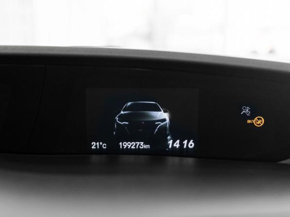 Honda Civic IX с пробегом 2012 года, цена 1 210 000 рублей, 199273 км, хэтчбек, Автокод Объявления