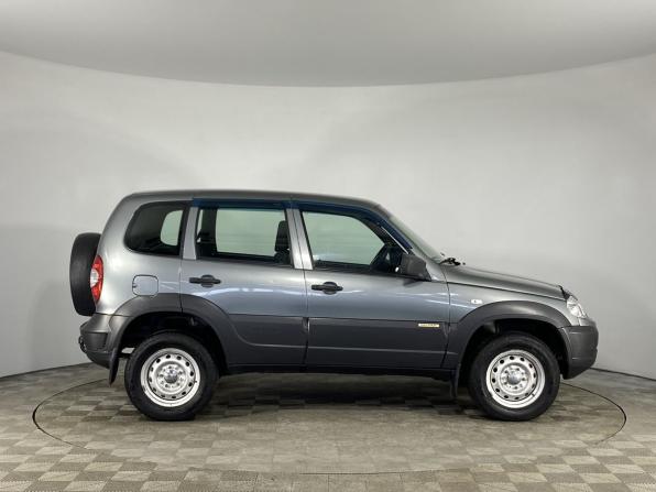 Chevrolet Niva I Рестайлинг с пробегом 2017 года, цена 684 000 рублей, 127859 км, внедорожник, Автокод Объявления