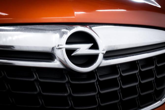 Opel Mokka I с пробегом 2014 года, цена 1 049 000 рублей, 118552 км, внедорожник, Автокод Объявления