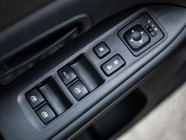 Mitsubishi Outlander III Рестайлинг 2 с пробегом 2018 года, цена 1 798 000 рублей, 140264 км, внедорожник, Автокод Объявления