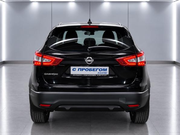 Nissan Qashqai II с пробегом 2018 года, цена 1 720 000 рублей, 124357 км, внедорожник, Автокод Объявления