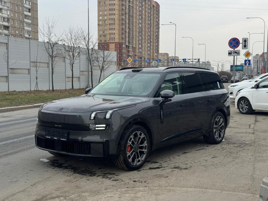 Lynk &amp; Co 900 Москва  - изображение 1