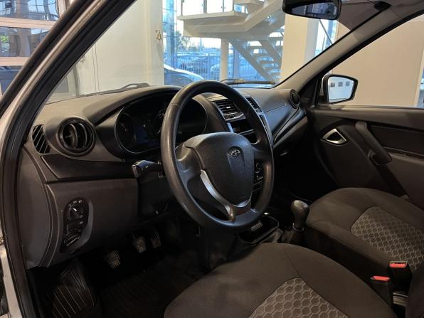 Lada (ВАЗ) Granta I Рестайлинг с пробегом 2024 года, цена 895 000 рублей, 58500 км, лифтбек, Автокод Объявления