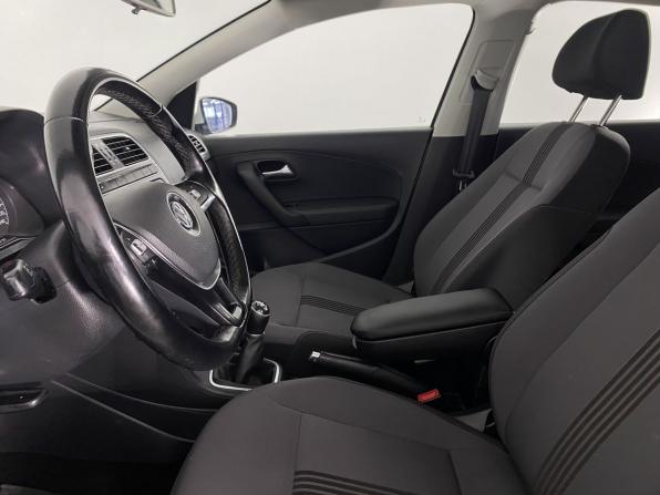 Volkswagen Polo V Рестайлинг с пробегом 2016 года, цена 1 170 000 рублей, 134897 км, седан, Автокод Объявления