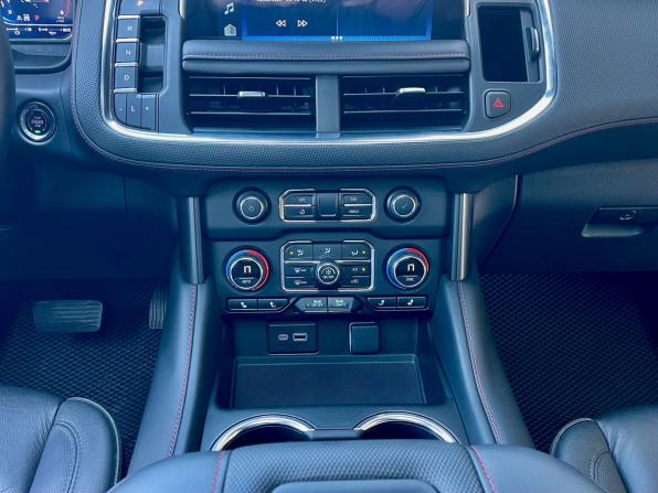 Chevrolet Tahoe V с пробегом 2023 года, цена 9 500 000 рублей, 24039 км, внедорожник, Автокод Объявления