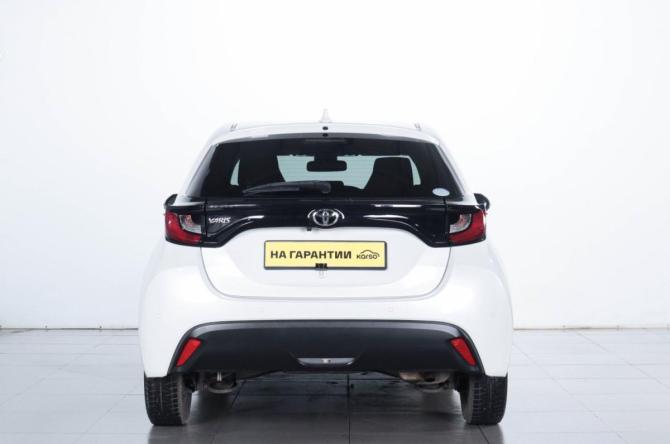 Toyota Yaris IV с пробегом 2020 года, цена 1 279 000 рублей, 105505 км, хэтчбек, Автокод Объявления