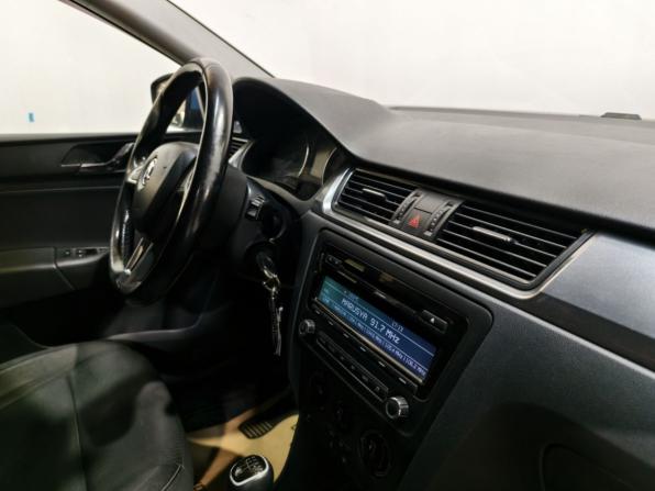 Skoda Rapid I с пробегом 2014 года, цена 815 000 рублей, 237527 км, лифтбек, Автокод Объявления