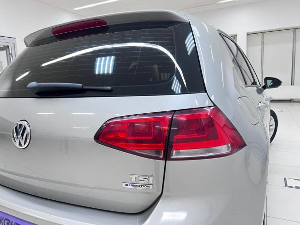 Volkswagen Golf VII с пробегом 2013 года, цена 999 000 рублей, 279035 км, хэтчбек, Автокод Объявления