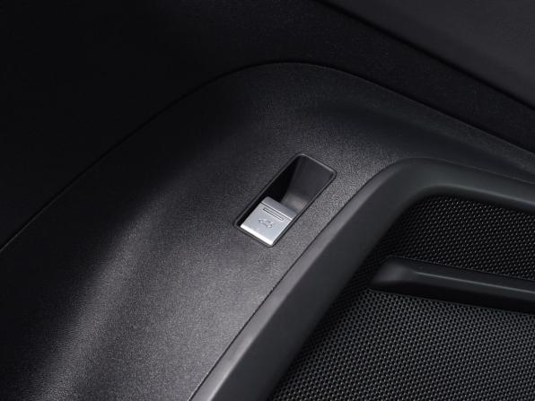 Audi Q6 с пробегом 2026 года, цена 6 606 995 рублей, 34 км, внедорожник, Автокод Объявления