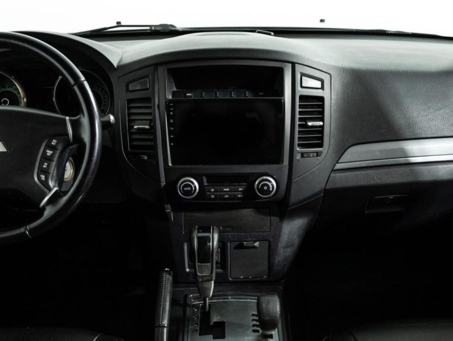 Mitsubishi Pajero IV Санкт-Петербург  - изображение 12