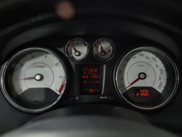 Peugeot 308 I Рестайлинг с пробегом 2011 года, цена 299 000 рублей, 213559 км, хэтчбек, Автокод Объявления