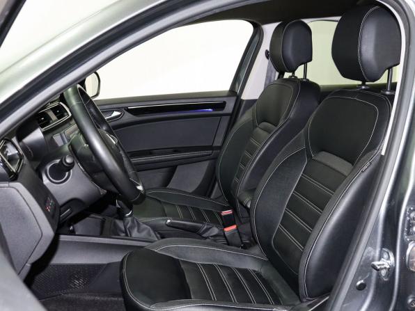 Renault Arkana I с пробегом 2019 года, цена 1 599 000 рублей, 158653 км, внедорожник, Автокод Объявления