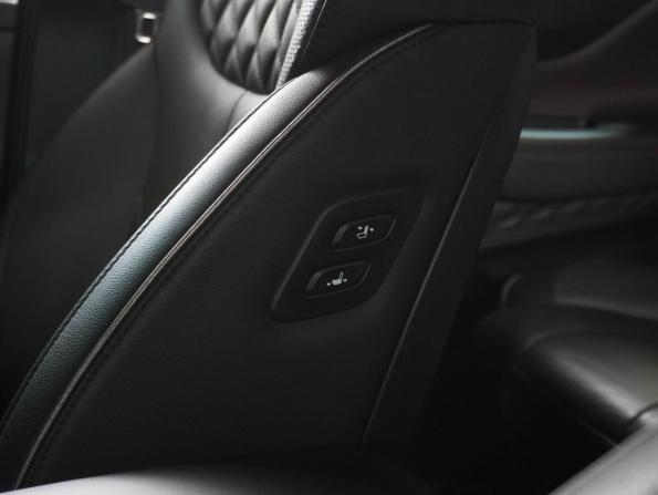 Hyundai Santa Fe IV Рестайлинг с пробегом 2021 года, цена 3 765 000 рублей, 69391 км, внедорожник, Автокод Объявления