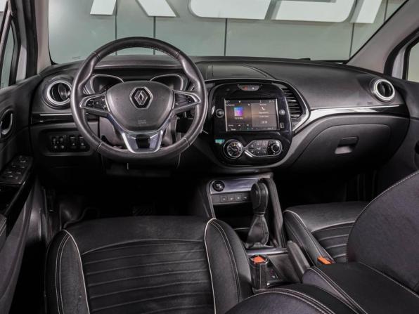 Renault Kaptur I Рестайлинг с пробегом 2020 года, цена 1 549 000 рублей, 118643 км, внедорожник, Автокод Объявления