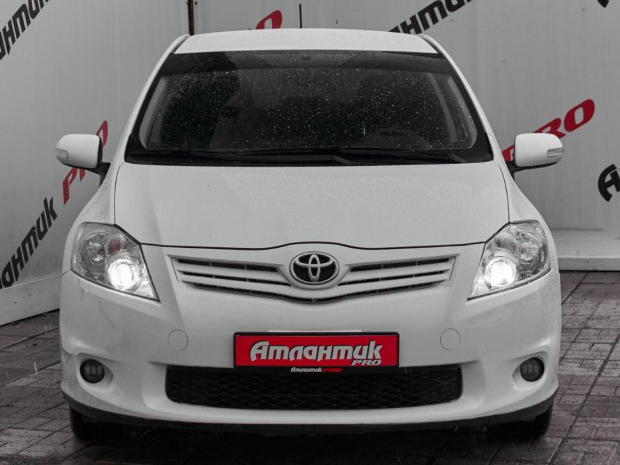 Toyota Auris I Рестайлинг Екатеринбург  - изображение 2