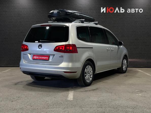 Volkswagen Sharan II с пробегом 2012 года, цена 1 415 000 рублей, 119352 км, минивэн, Автокод Объявления