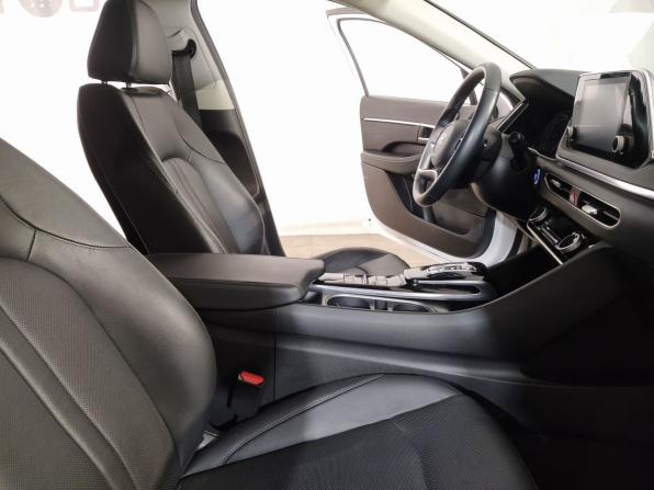 Hyundai Sonata VIII (DN8) с пробегом 2023 года, цена 2 765 000 рублей, 20301 км, седан, Автокод Объявления