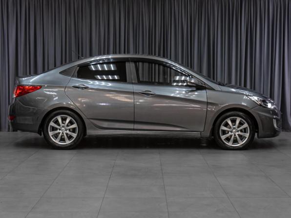 Hyundai Solaris I с пробегом 2011 года, цена 819 000 рублей, 94055 км, седан, Автокод Объявления