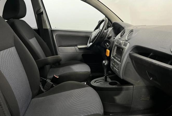 Ford Fusion I Рестайлинг с пробегом 2011 года, цена 550 000 рублей, 209323 км, хэтчбек, Автокод Объявления