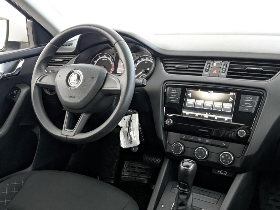 Skoda Octavia III (A7) Рестайлинг Москва  - изображение 25