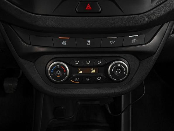 Lada (ВАЗ) Vesta I с пробегом 2021 года, цена 1 129 000 рублей, 63893 км, седан, Автокод Объявления